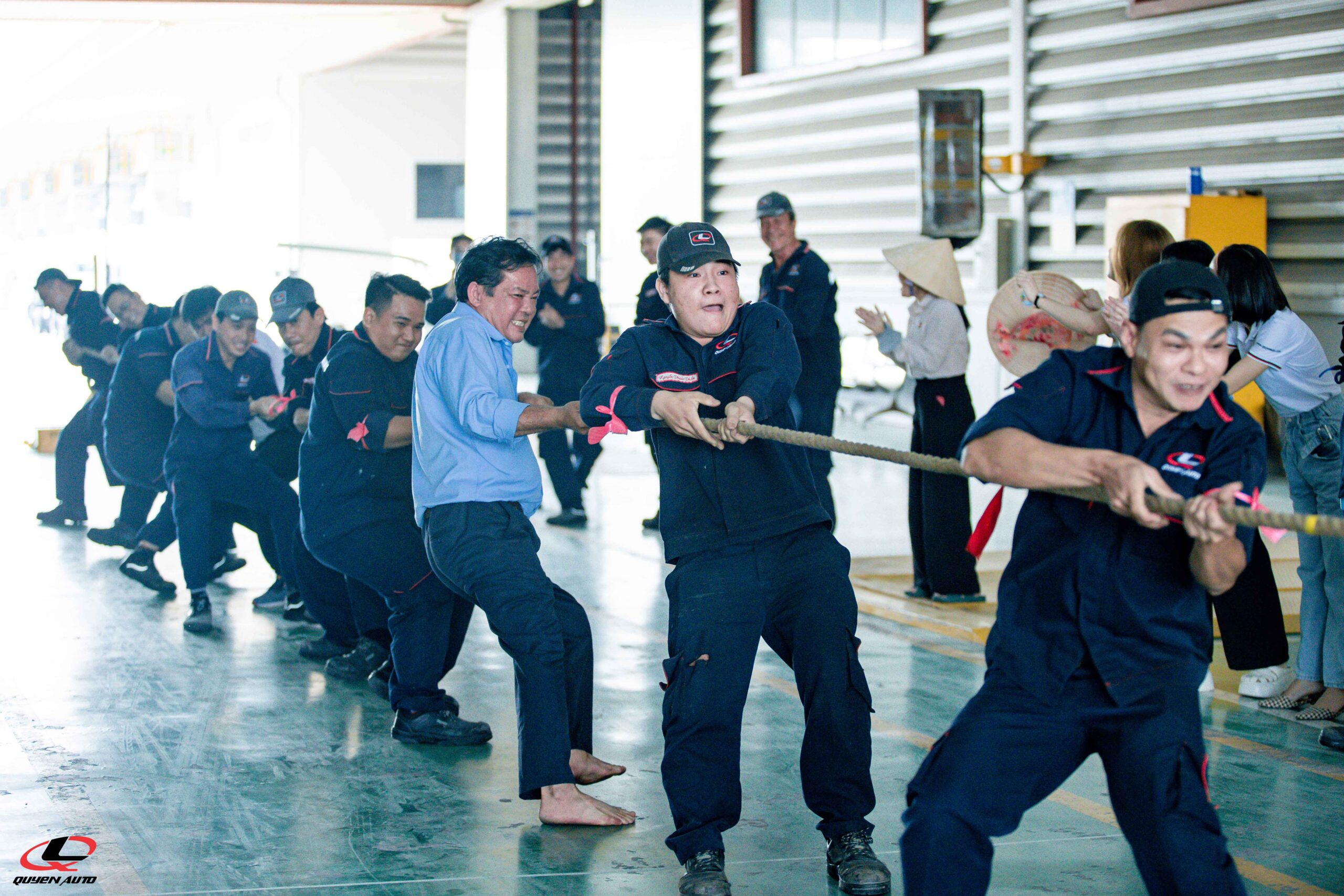 TẤT NIÊN QUYEN AUTO 2025