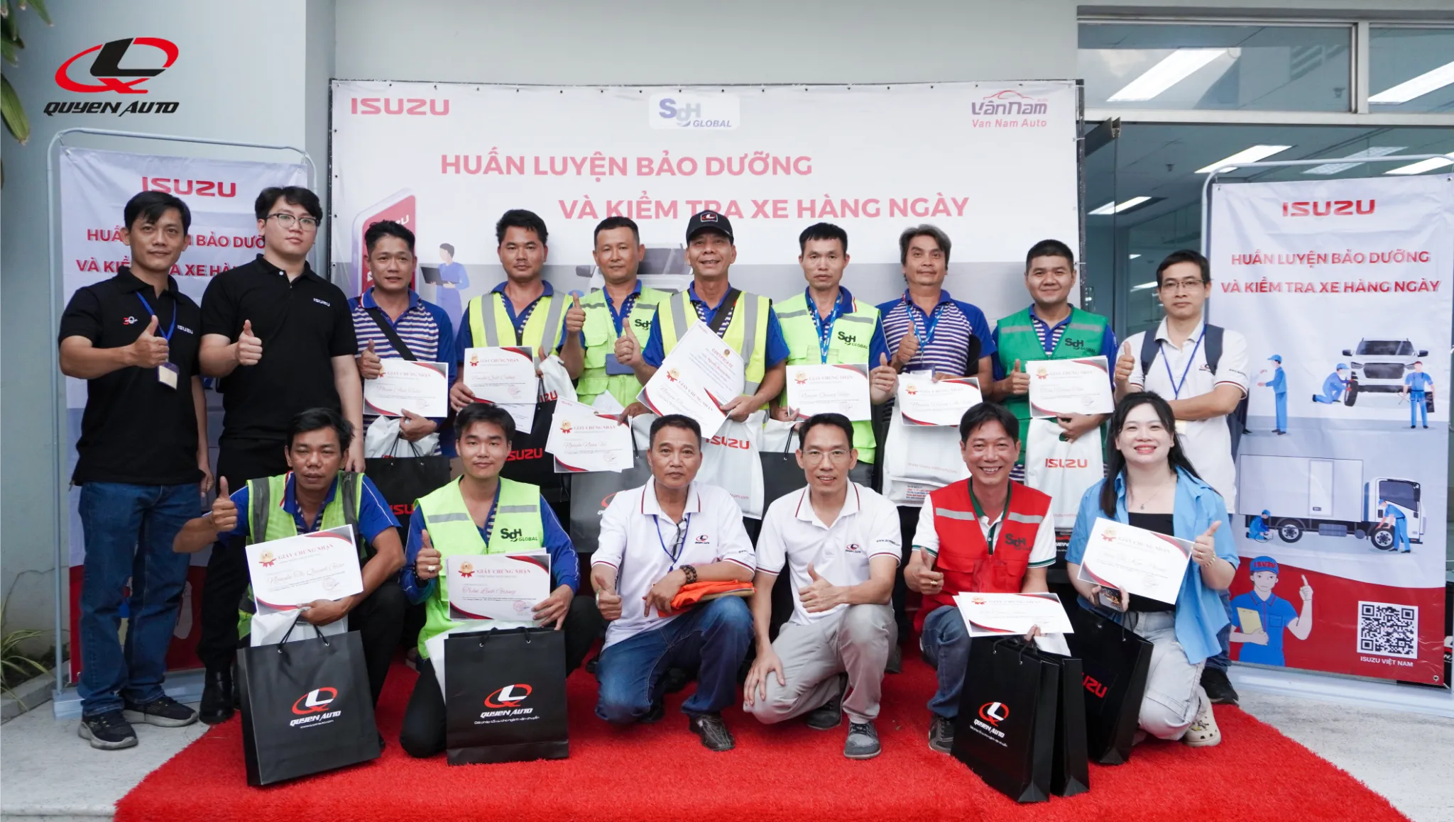 Quyen Auto phối hợp cùng Isuzu Việt Nam tổ chức khóa đào tạo vận hành xe tải lạnh chuyên nghiệp cho tài xế Sagawa